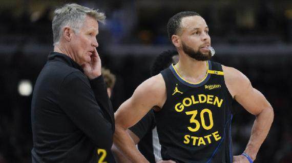 华体会体育登录-师徒情谊!科尔:永远不会离开库里 拥有他很幸运